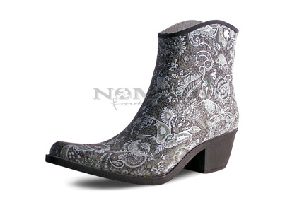 Wrangler - Black/White Paisley